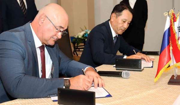 Rosatom ve Güney Koreli şirket KHNP, Mısır'daki NGS'de ortak çalışma anlaşması imzaladı
