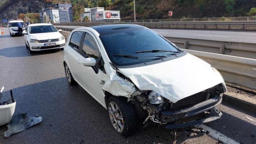 Samsun'da zincirleme trafik kazası: 3 yaralı