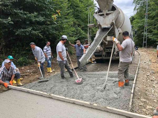 Sinop'ta köylüler kendi yollarını yaptı: 'Artık yeter dedik ve yola çıktık'