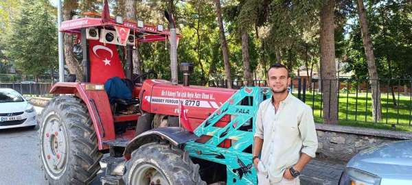 'Bu benim için heves' dedi, cezalara rağmen traktörle turlamaktan vazgeçmedi