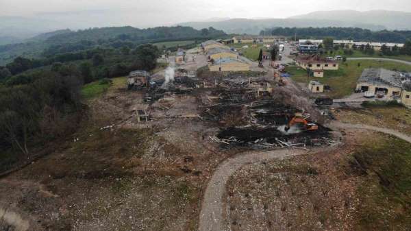 Havai fişek patlaması davasında 'direnme' kararı çıktı: Fabrika sahibi tahliye edildi