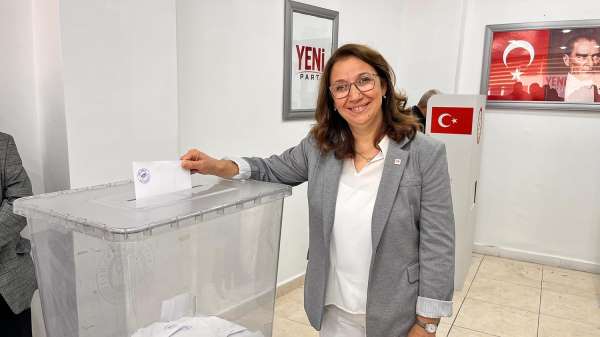 Başkan Çınar ön seçimi kazandı