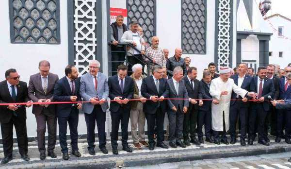 Durağan Yeni Camii dualarla ibadete açıldı