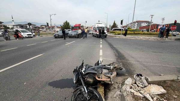 Düzce'de feci kaza: 2'si ağır 3 yaralı