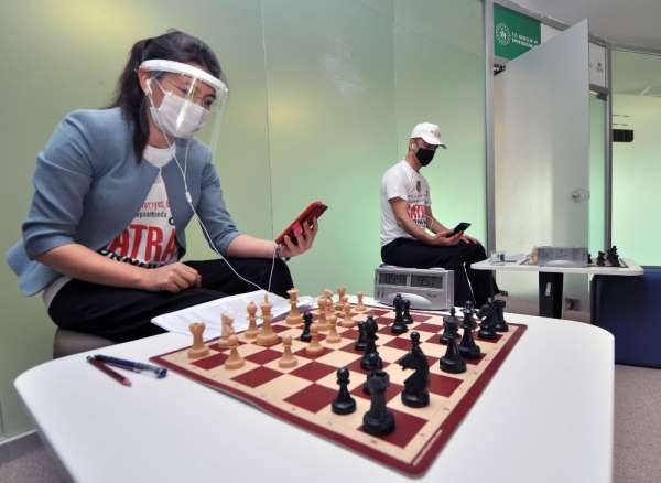 NEÜ'de online satranç turnuvası 
