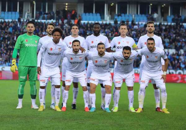 Sivasspor'da CFR Cluj maçı öncesi 2 eksik!