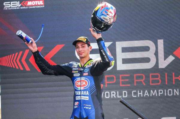 Red Bull sporcuları hafta sonu dünyanın dört bir yanında piste çıkacak