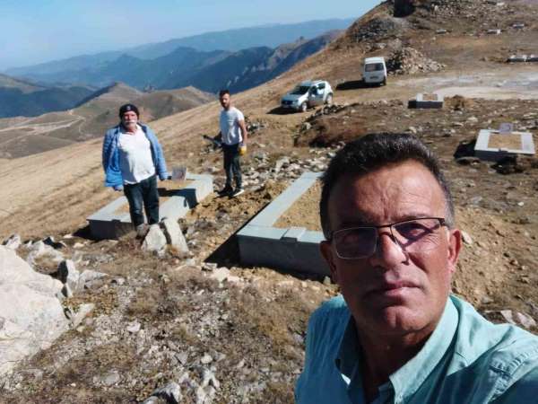 Bir asır sonra aynı ruhla: Şehitlik için el ele verdiler