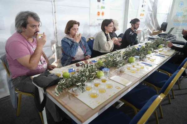 Tüketicilere Edremit'te zeytinyağında tağşişle mücadele eğitimi