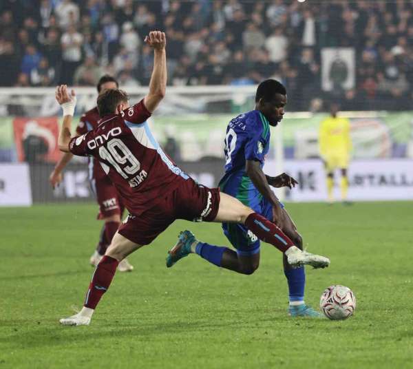 Trendyol Süper Lig: Çaykur Rizespor: 3 - Trabzonspor: 4