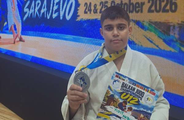 Yiğit Akbulut'tan judoda Balkan ikinciliği