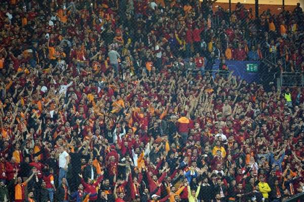 Galatasaray - Club Brugge maçını 34 bin 225 seyirci izledi