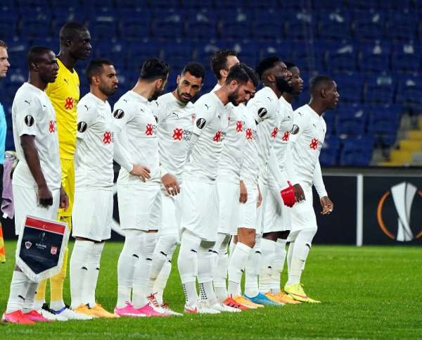 UEFA Avrupa Ligi: Karabağ: 1 - Sivasspor: 0 (Maç devam ediyor) 