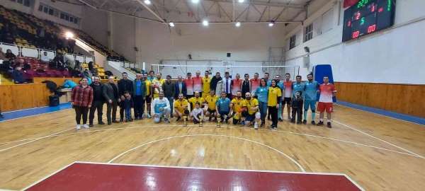 Kurumlar arasında düzenlenen 29 Ekim Cumhuriyet Bayramı Voleybol Turnuvası tamamlandı