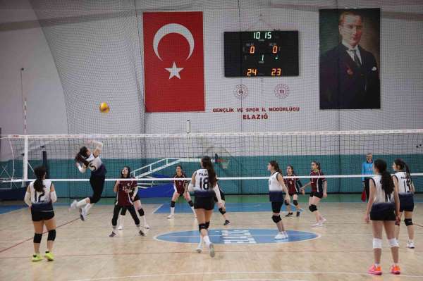 Elazığ'da voleybol müsabakaları tamamlandı