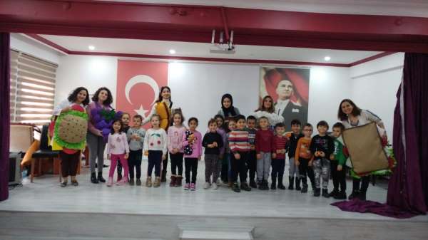 Düzce Üniversitesi ilkokullara destek vermeye devam ediyor