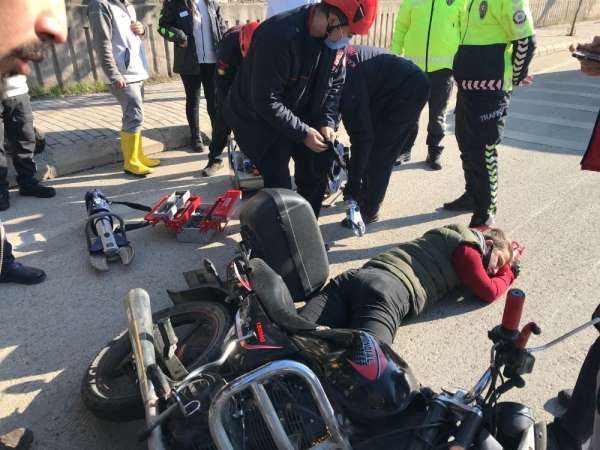 Kahramanmaraş'ta motosikletli kurye kaza yaptı 