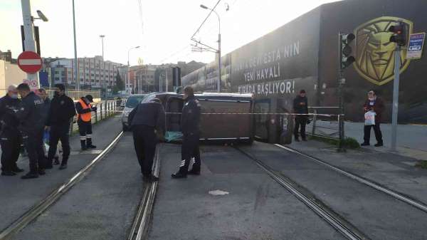 Güngören'da tramvay yolunda kaza