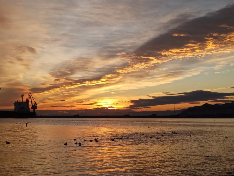 Samsun'da gün doğarken