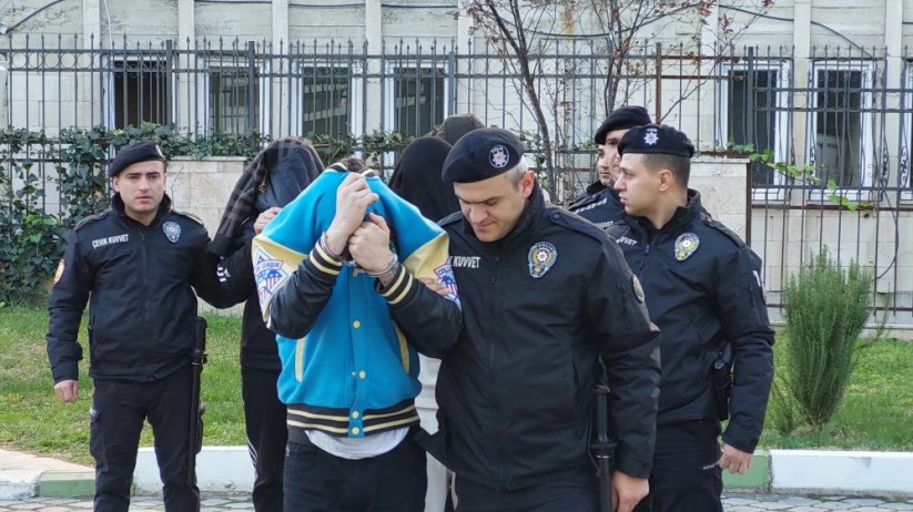 Samsun'da 5 kişi bonzaiden yakalandı
