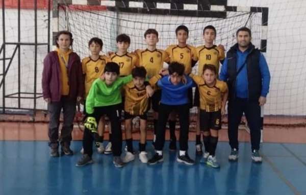 Köyceğiz'de Futsal İlçe Şampiyonu Yunus Emre Ortaokulu oldu