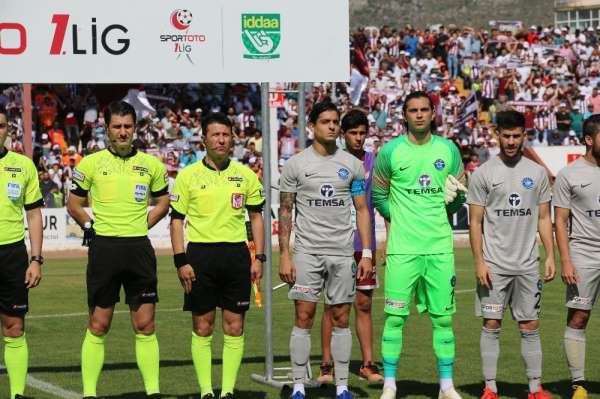 Spor Toto 1. Lig: Hatayspor: 0 - Adana Demirspor: 1 (İlk yarı sonucu) 