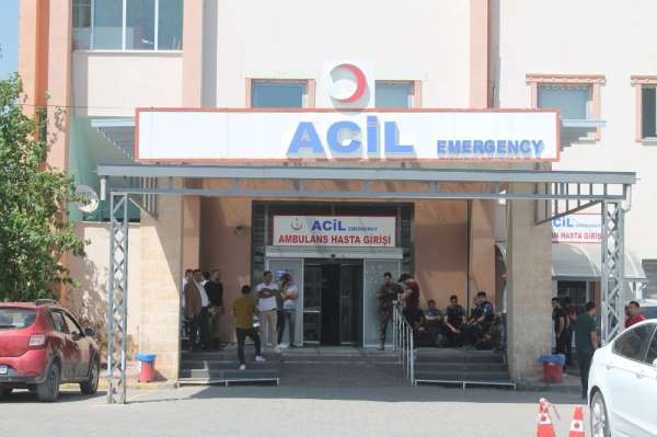 Silopi'de yol kontrol noktasına saldırı: 2 asker yaralı