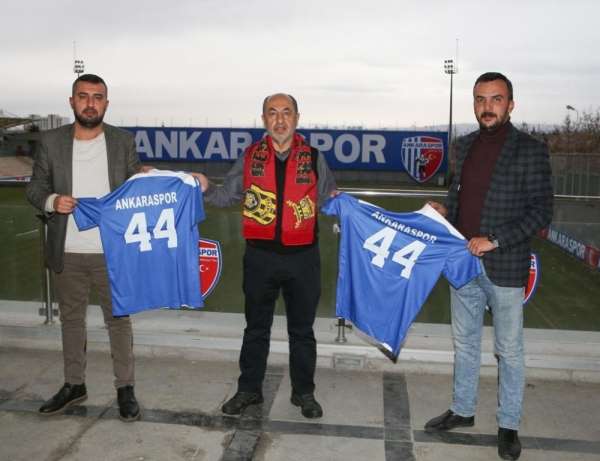 Malatyasporlu taraftarlardan Ankaraspor'a destek 