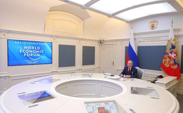 Rusya lideri Putin'den Dünya Ekonomik Forumunda önemli mesajlar 