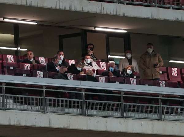 Süper Kupa: Medipol Başakşehir: 0 - Trabzonspor: 0 (Maç devam ediyor) 