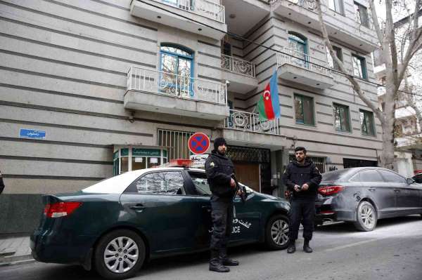Aliyev'den Azerbaycan'ın Tahran Büyükelçiliği'ne yönelik saldırıya kınama