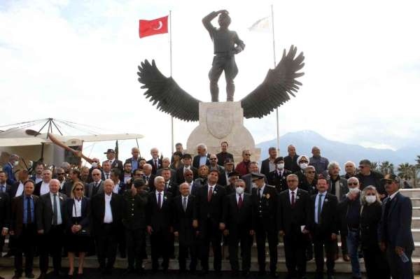 Türk havacılık tarihinin ilk pilotlarından Şehit Fethi Bey Fethiye'de anıldı