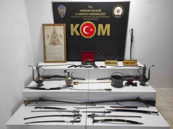 Samsun'da tarihi eser olduğu değerlendirilen 16 kılıç ve 10 tabanca ele geçirildi
