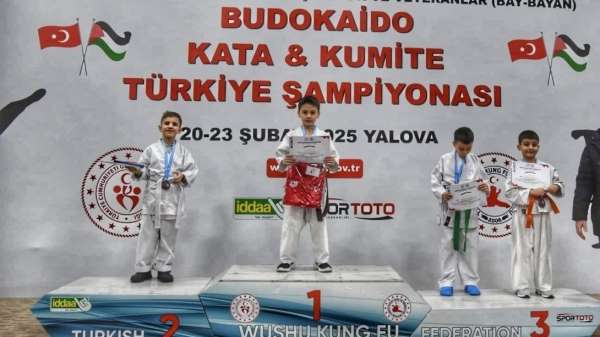 Wushu Kung Fu Türkiye Şampiyonası'nda Karabük rüzgarı esti