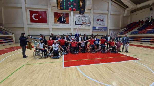 Karabük Demir Kartal GSK : 64 - İskenderun ESK: 67