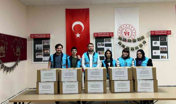 Karaman'da gönüllü üniversite öğrencileri iyilikte yarışıyor