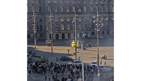 Hollanda'da bıçaklı saldırı: 5 yaralı
