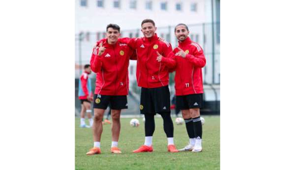 Eskişehirspor'da Karşıyaka mesaisi sürüyor