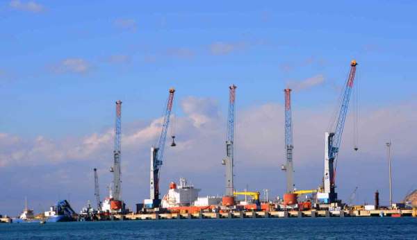 Aliağa limanları ilk çeyrekte rekor kırdı - İzmir haber