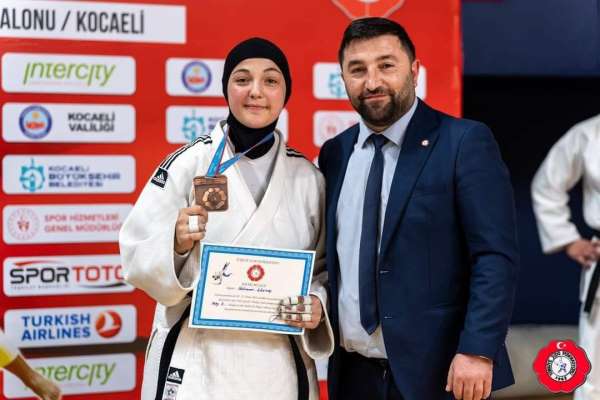 Başarılı sporcu Türkiye 3'üncüsü olarak milli takıma girdi