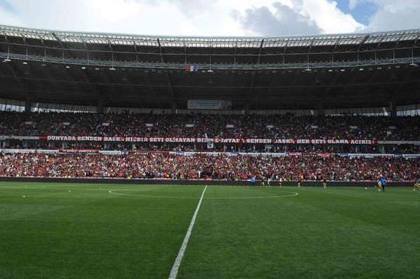 Eskişehirspor'dan tarihi taraftar rekoru