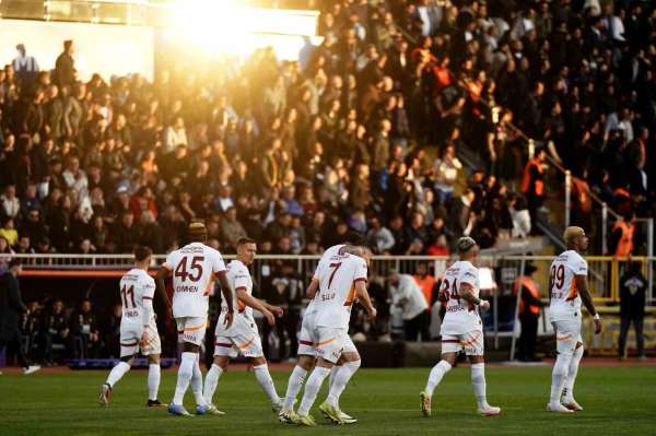 Galatasaray galibiyet serisini 5'e çıkardı
