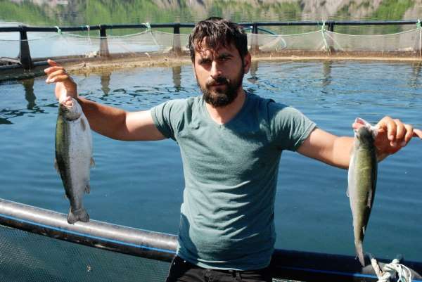 Korona virüs somon balığı ihracatını etkiledi 