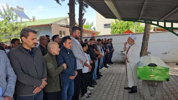 Amasya'da sulama kanalında boğulan çocuk defnedildi