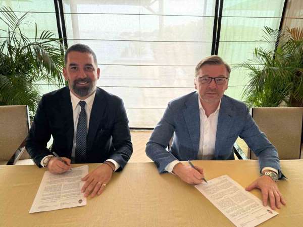 Arda Turan'ın yeni adresi Shakhtar Donetsk!