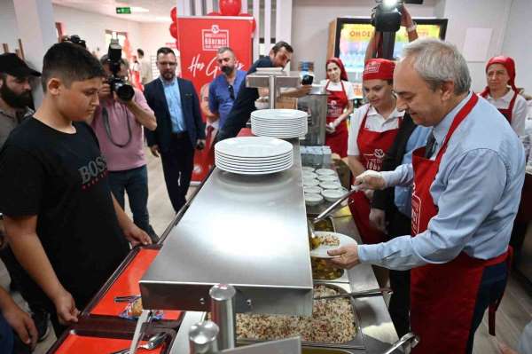 Kepez'de Öğrenci Kent Lokantası hizmete girdi