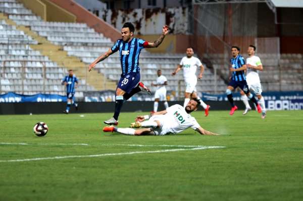 TFF 1. Lig: Adana Demirspor: 2 - Giresunspor: 0 (İlk yarı sonucu) 
