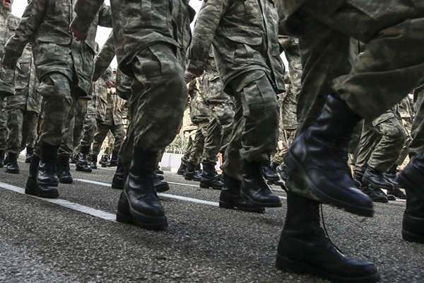 Bedelli askerlik bekleyenlere kötü haber: Ücreti 140 bin lirayı aşabilir