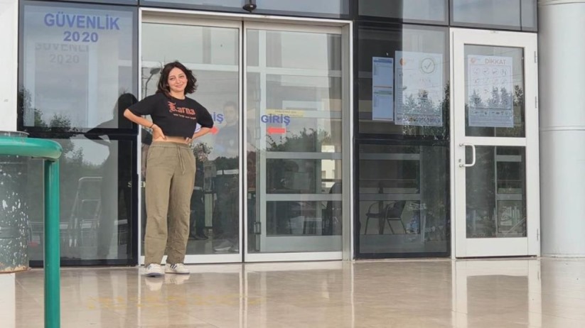 Samsun'da YKS'yi 1 dakika ile kaçıran Elif, sosyal medyada gündem oldu