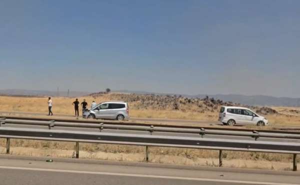 Gaziantep'te anız yangını maddi hasarlı kazaya neden oldu